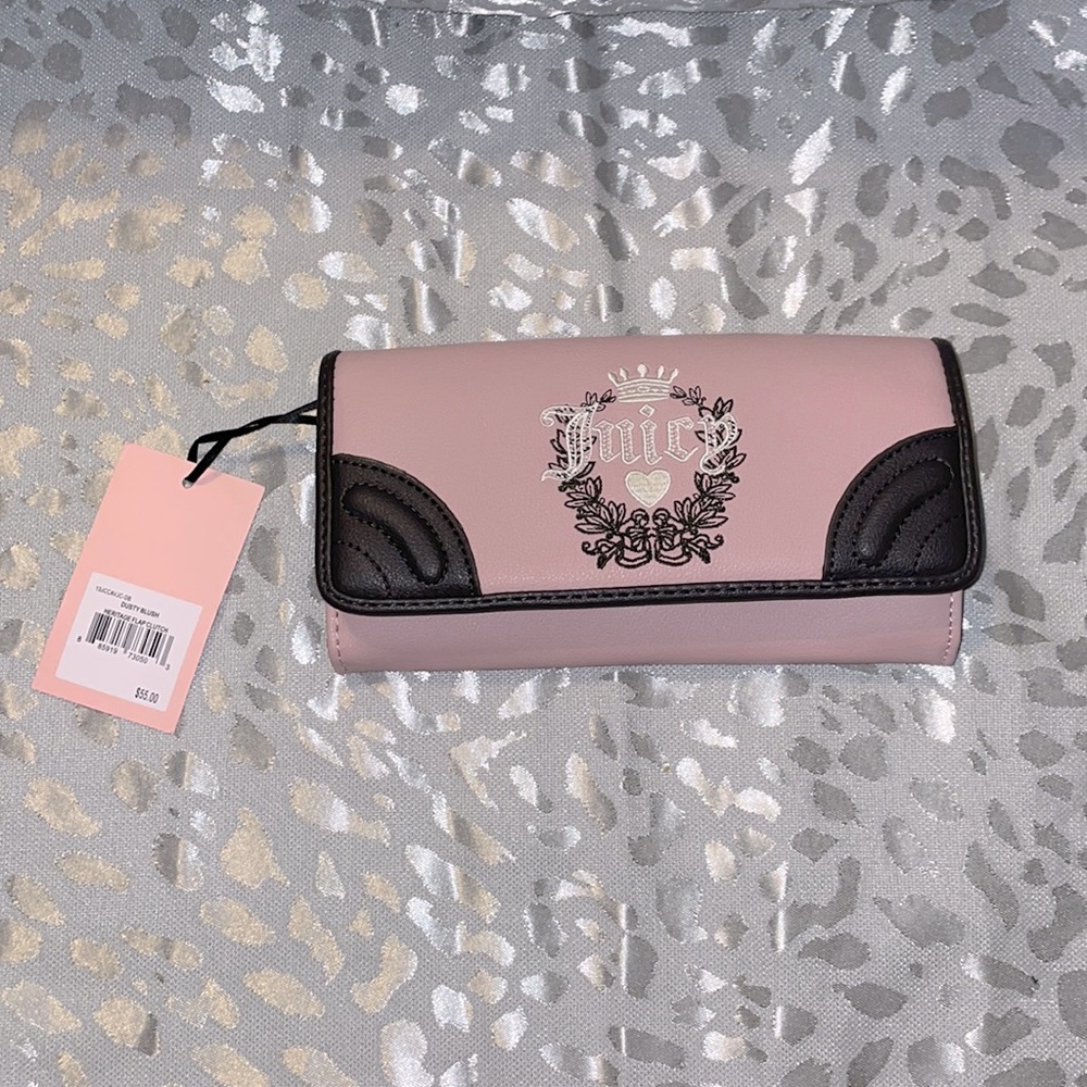 🤎Juicy couture pink and brown wallet 💗